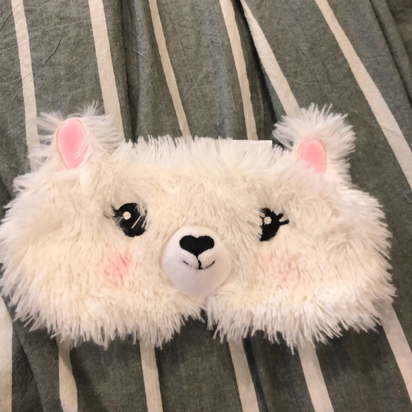 Sweet dreams eye mask set!! 💖 - Picture 2 of 7